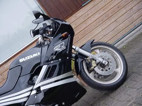 Suzuki GSX-R  *solgt* - Lidt anderledes perspektiv billede 9