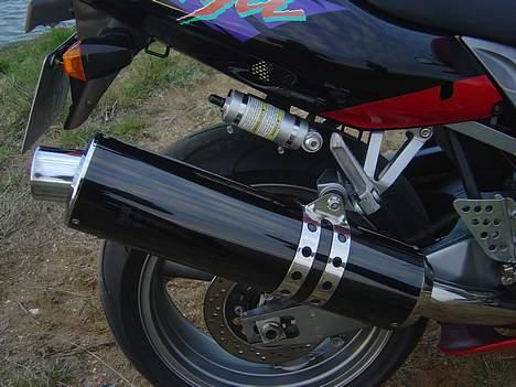 Kawasaki ZX9R billede 12