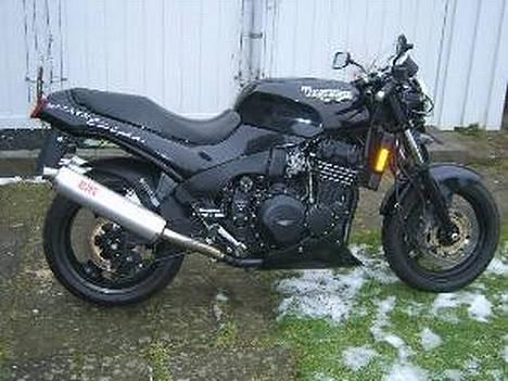 Triumph Speed Triple T300 billede 1
