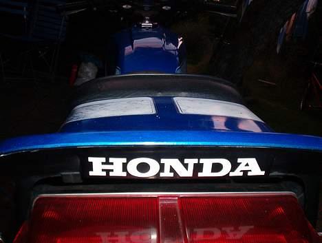 Honda cb 750 f, "SOLGT" billede 3