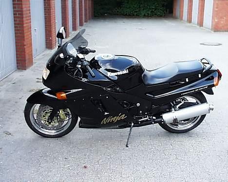 Kawasaki zzr 1100 billede 1