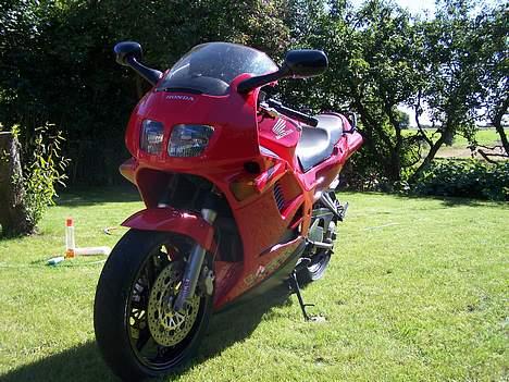 Honda VFR 750 billede 3