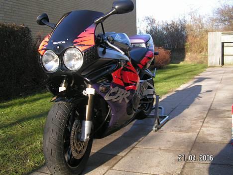 Honda CBR 900 Fireblade *Solgt* billede 2