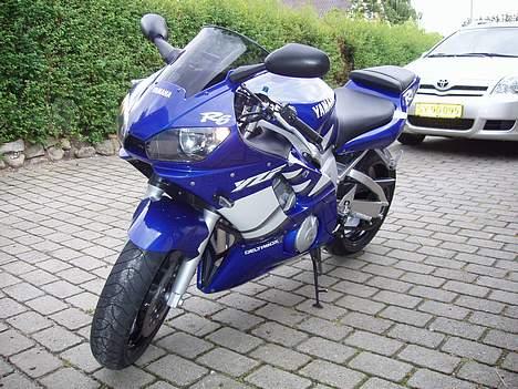 Yamaha YZF R6 - Sådan så den ud med orginal lak... billede 2