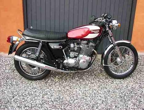 Triumph Trident T160 billede 12