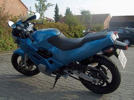 Suzuki gsxr 250 billede 3