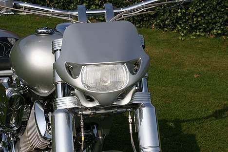 Yamaha XVS 1100 billede 4