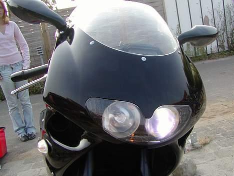 Aprilia Rs 125 [DØD] - Her kan man så se Xenon lyset i forlygten billede 4