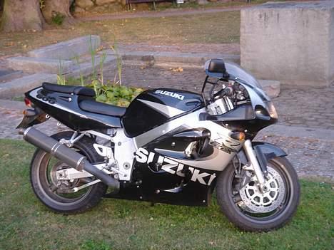 Suzuki gsx-r 600 (SOLGT) billede 1