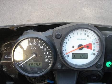 Suzuki gsx-r 600 (SOLGT) billede 6