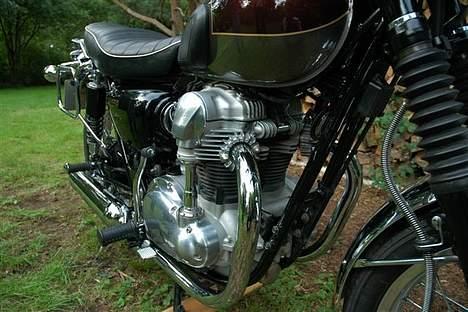 Kawasaki W650 billede 2