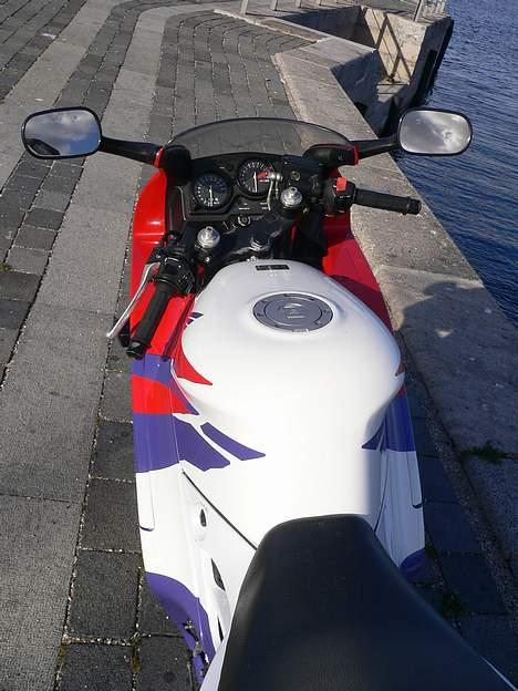 Honda CBR 600 (SOLGT) billede 6