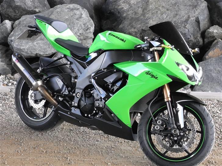Kawasaki ZX10R - Er taget under storbæltsbronen af mig selv billede 2