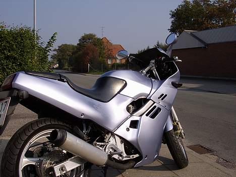 Suzuki GSX 250 R  billede 8