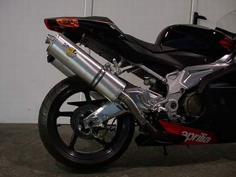 Aprilia RSV 1000R billede 14