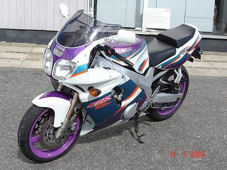 Yamaha FZR 600 R #SOLGT# billede 2