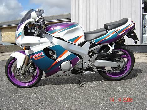 Yamaha FZR 600 R #SOLGT# billede 9