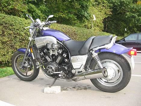 Yamaha V-Max *Solgt* billede 6
