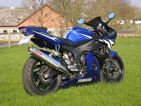 Yamaha R6 "BI-XENON"  *SOLGT* - Fin fin og godt vejr ;o) billede 2