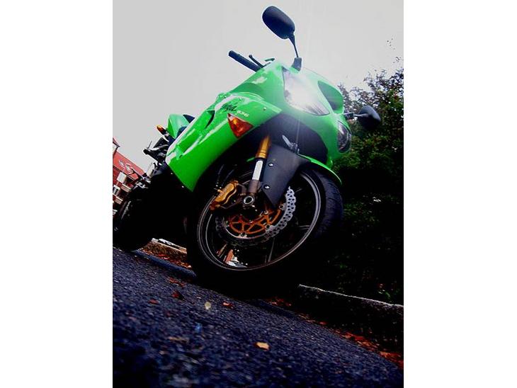 Kawasaki ZXR636 billede 1