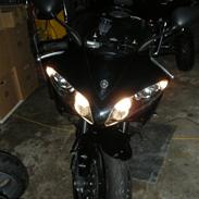 Yamaha yzf r1