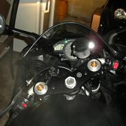 Yamaha yzf r1