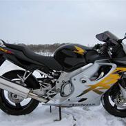 Honda CBR 600 F4