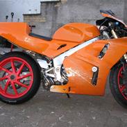 Honda Rvf 400