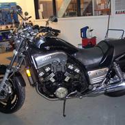 Yamaha vmax