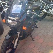 Suzuki gs500