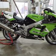 Kawasaki ZX7R