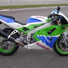 Kawasaki zxr 400 "solgt"
