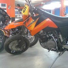 KTM 600