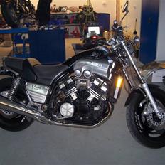 Yamaha vmax