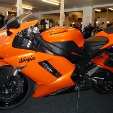 Kawasaki ZX6R