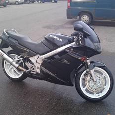 Honda VFR750F RC36 proarm