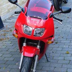 Honda VFR 750