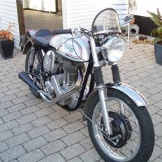 Norton Es2.