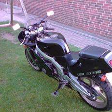 Honda cbr rr 400 ccm solgt