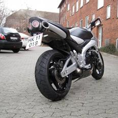 Suzuki gsr 600 SOLGT