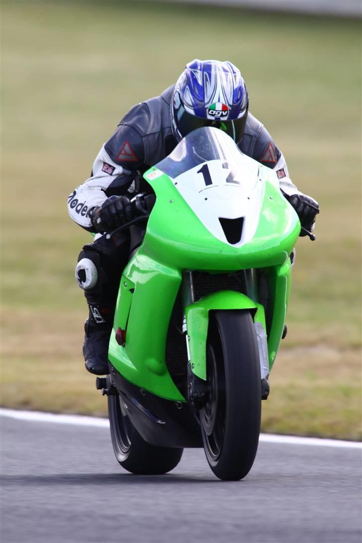 Kawasaki zx6r billede 5