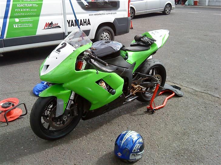 Kawasaki zx6r billede 8