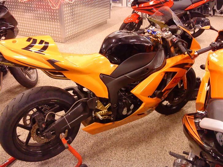 Kawasaki zx6r - nye farver til 2010 billede 10