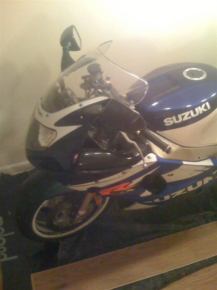 Suzuki GSXR-600 K2 (Solgt) billede 8
