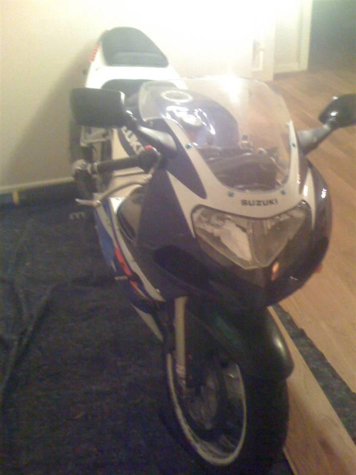 Suzuki GSXR-600 K2 (Solgt) billede 12