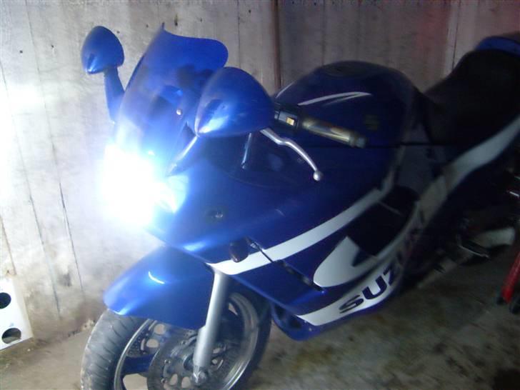 Suzuki Gsx SOLGT - xenon 6000k billede 8