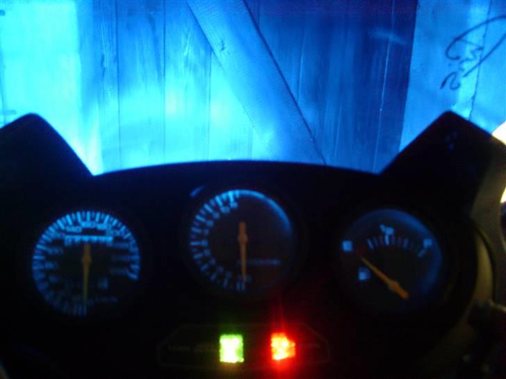 Suzuki Gsx SOLGT - blå instrumentering billede 9