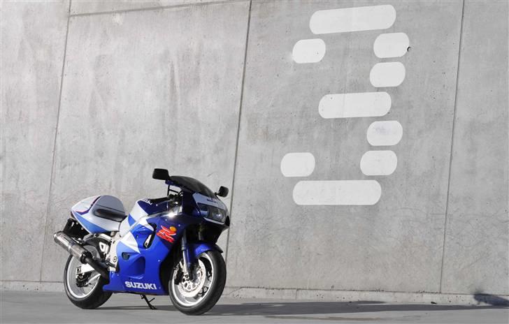 Suzuki GSXR 750 Srad - Profilbillede 2009 billede 6