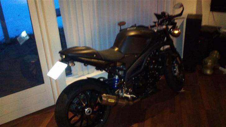 Triumph Speed Triple - Den lille skulle jo have varmen billede 9