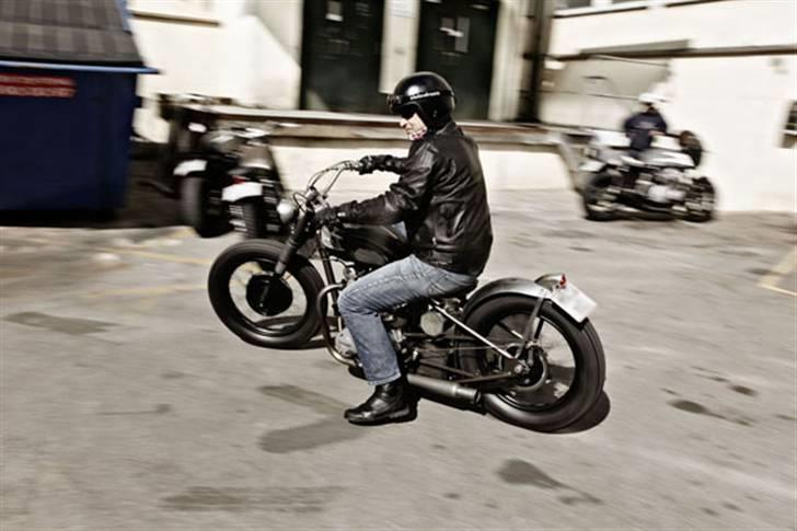 Triumph Hard Tail Chimp (Bobber) SOLGT billede 4